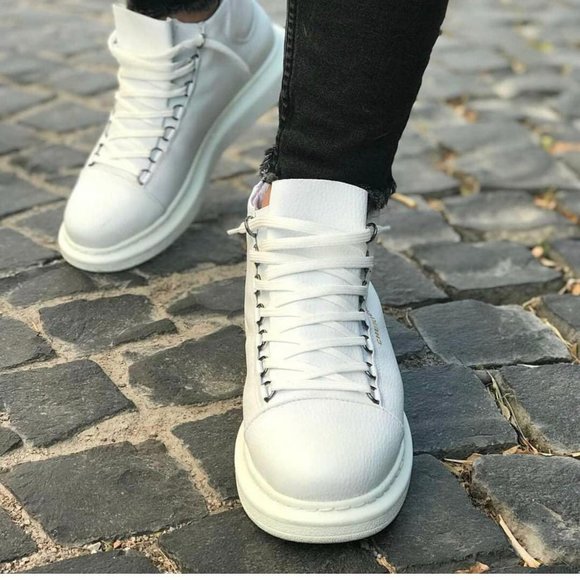 Function and freedom. The best men's sneakers shou - Picture 4 of 4